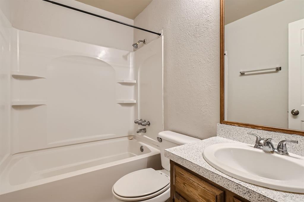 806 Prairie Creek Drive - Photo 16