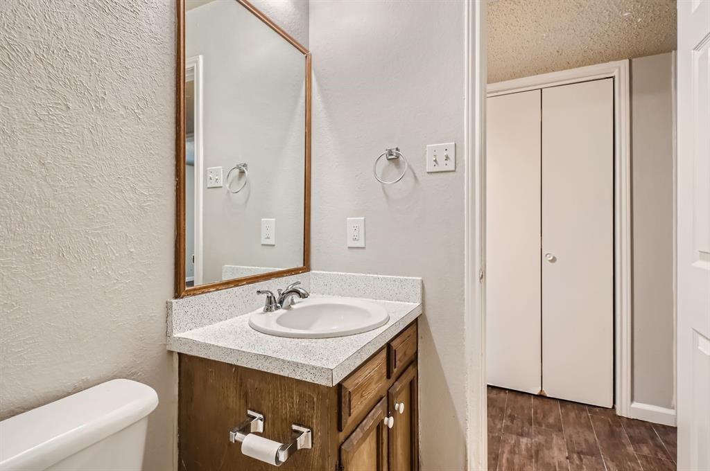 806 Prairie Creek Drive - Photo 17