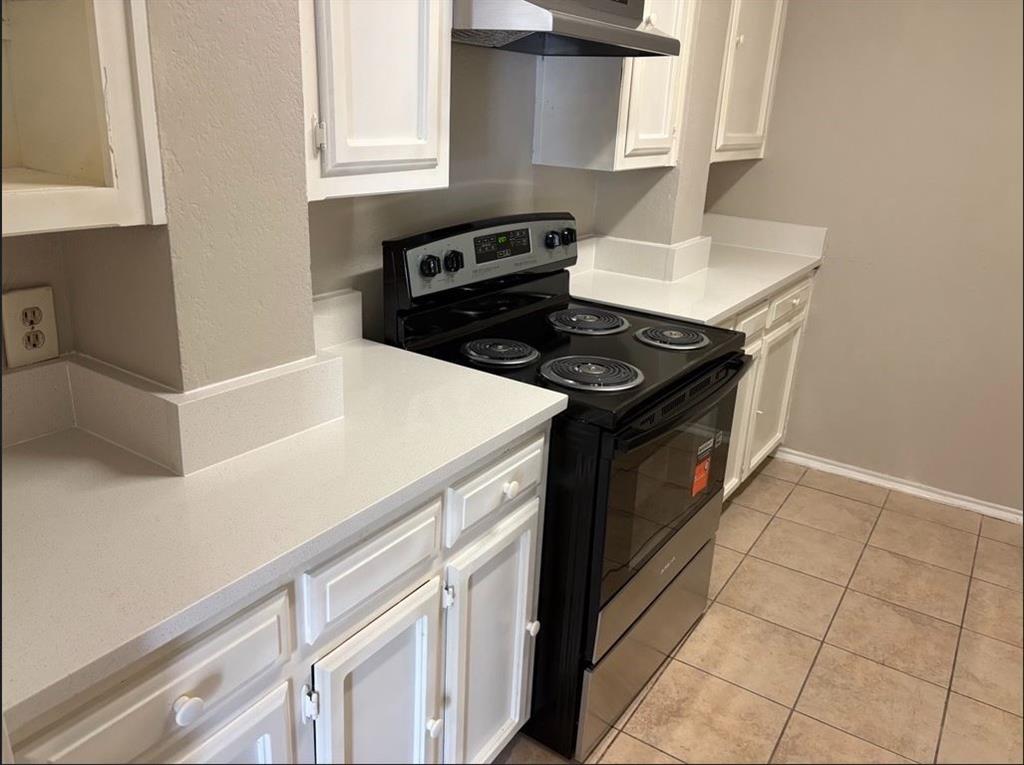 806 Prairie Creek Drive - Photo 3