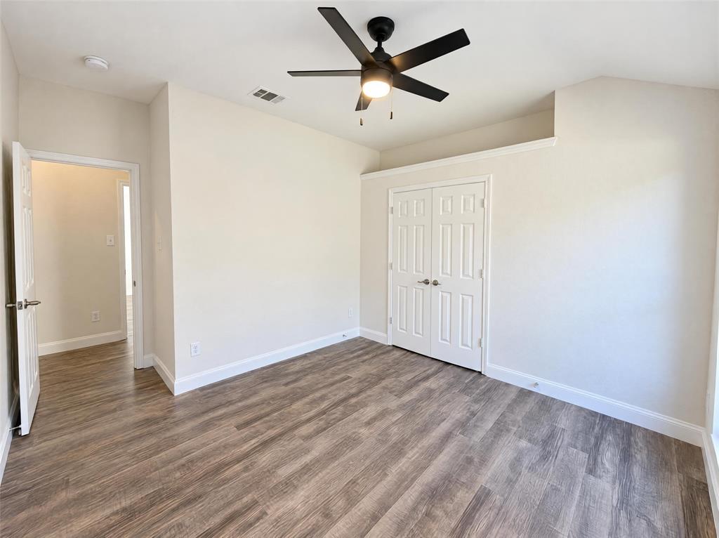 2830 Beacon Hill Drive - Photo 16