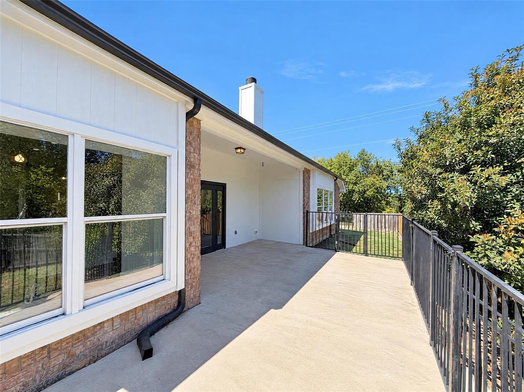 2830 Beacon Hill Drive - Photo 23