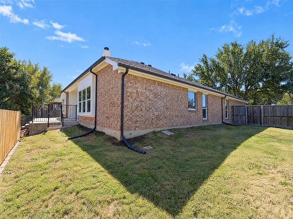 2830 Beacon Hill Drive - Photo 24