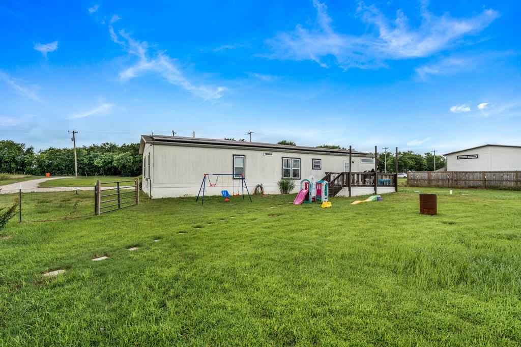 2871 County Road 1076 - Photo 25