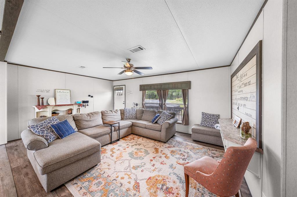2871 County Road 1076 - Photo 9
