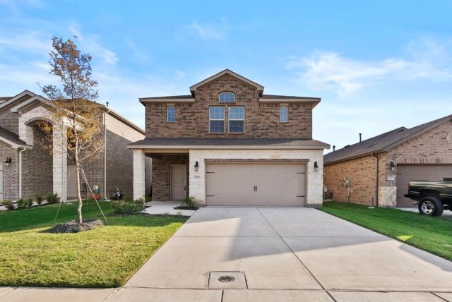 2313 Crockett Way