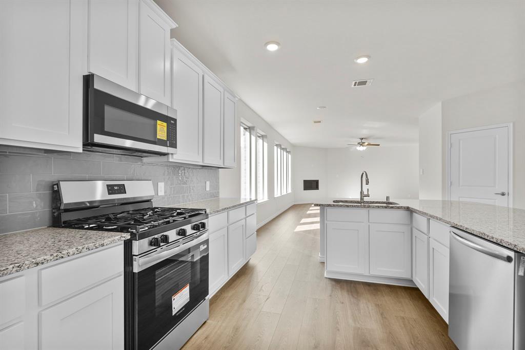 2313 Crockett Way - Photo 16