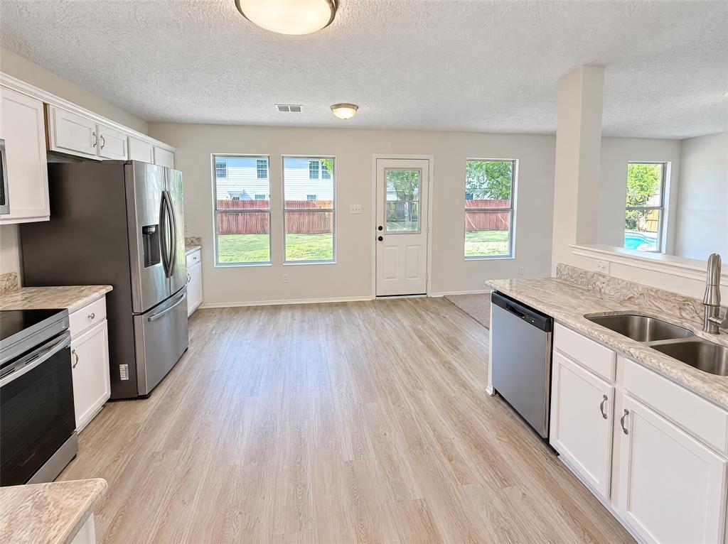 2708 White Oak Drive - Photo 6