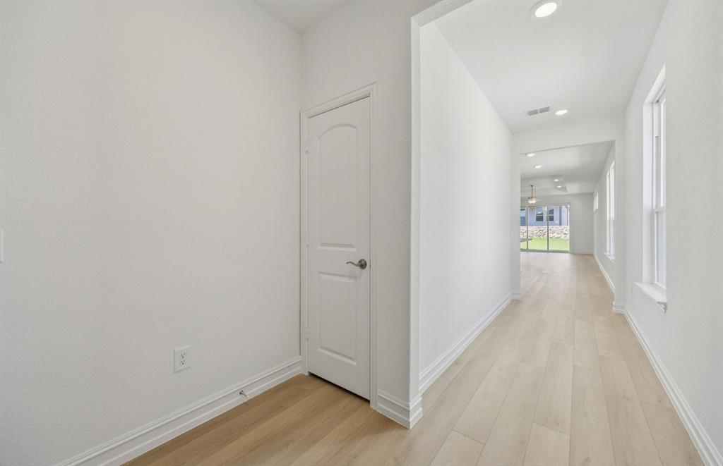 205 Snowbird Way - Photo 2