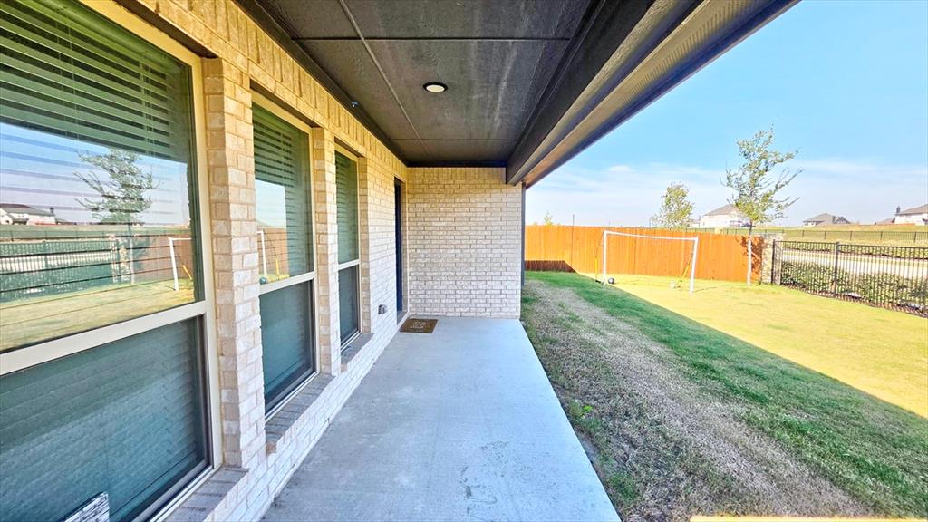 1004 Silver Sage Drive - Photo 32