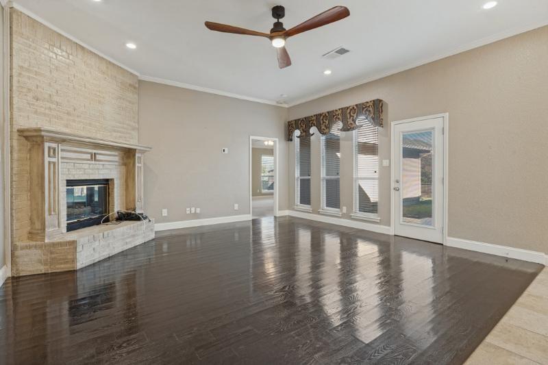 509 Teresa Court - Photo 4