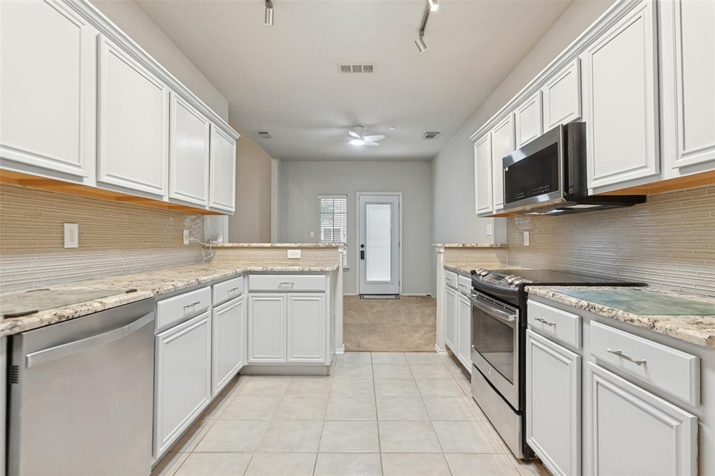 9809 Rockwall Road - Photo 12