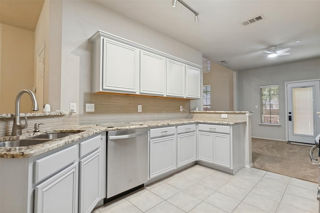 9809 Rockwall Road - Photo 14