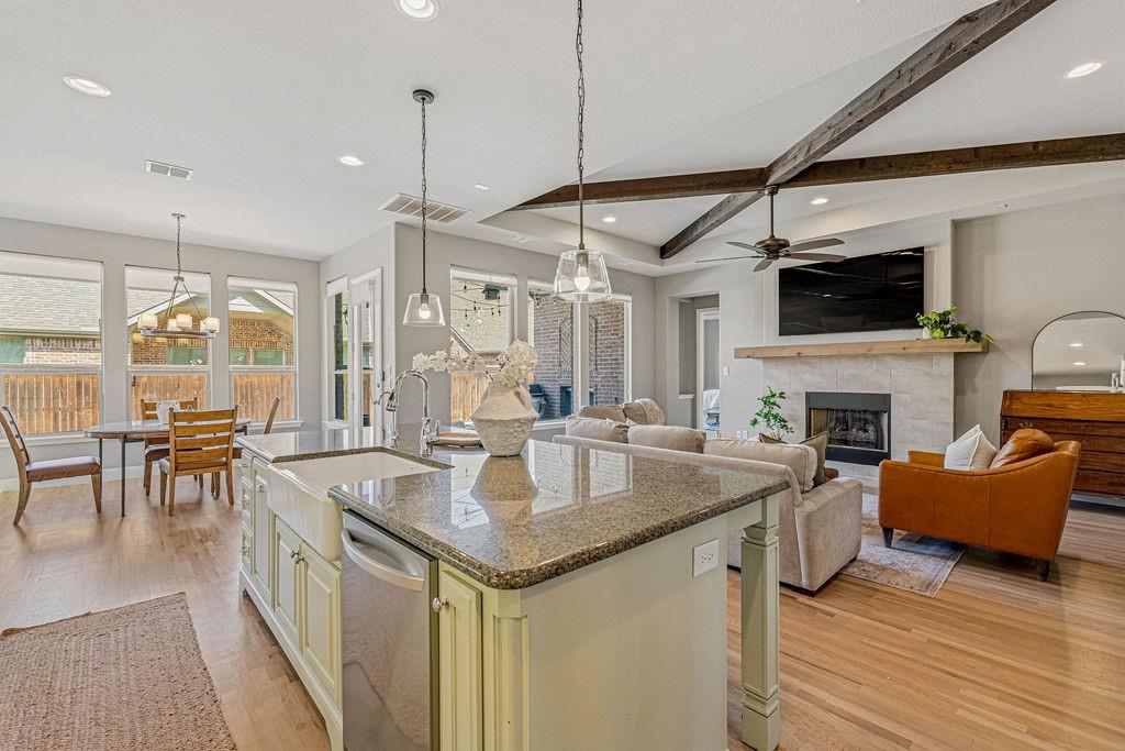 1405 Grassland Drive - Photo 12