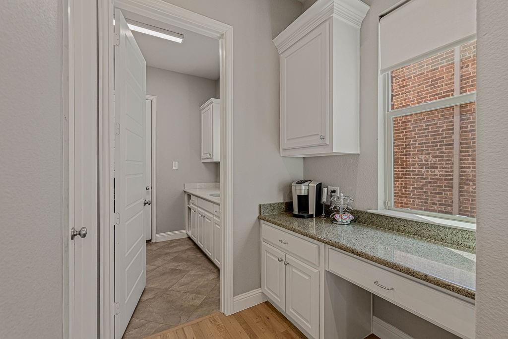 1405 Grassland Drive - Photo 15