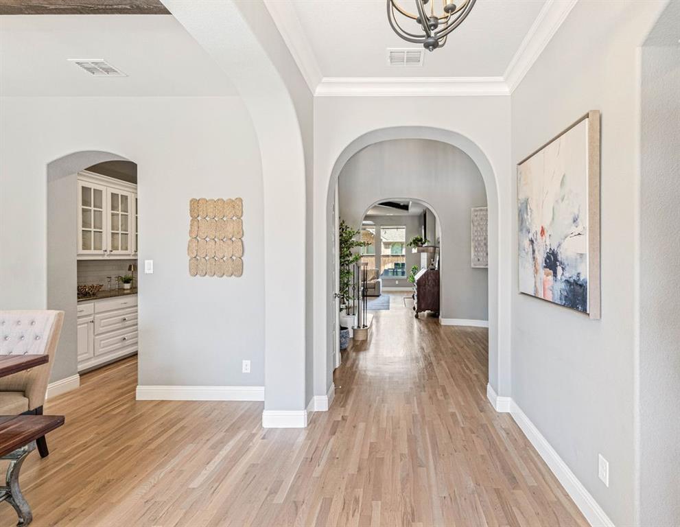 1405 Grassland Drive - Photo 3