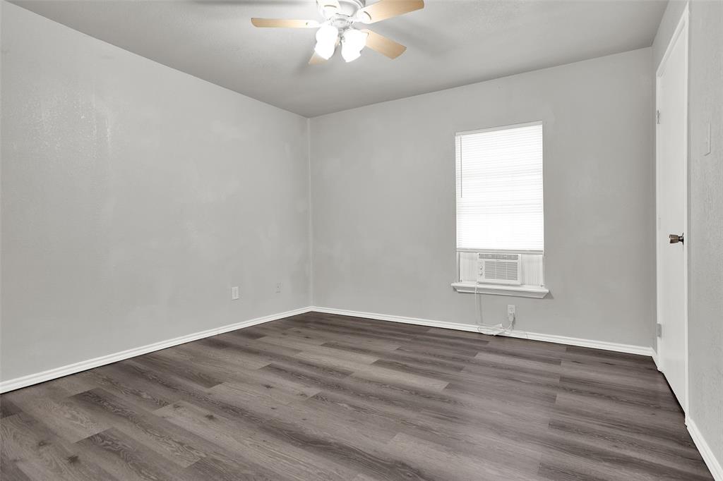 1107 Beech Street - Photo 11