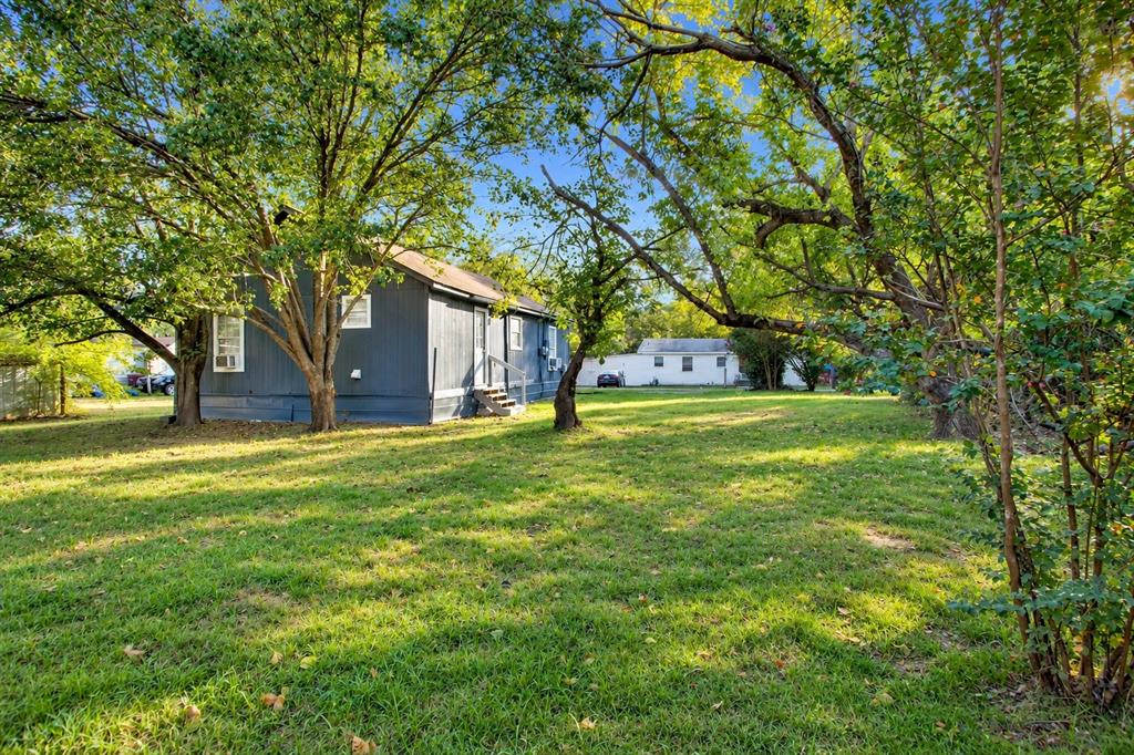 1107 Beech Street - Photo 13