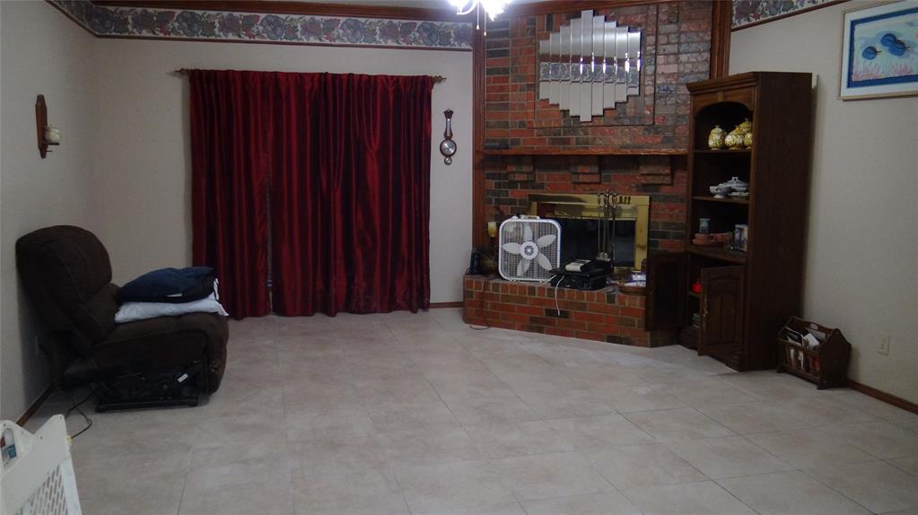 1039 Cassion Drive - Photo 6