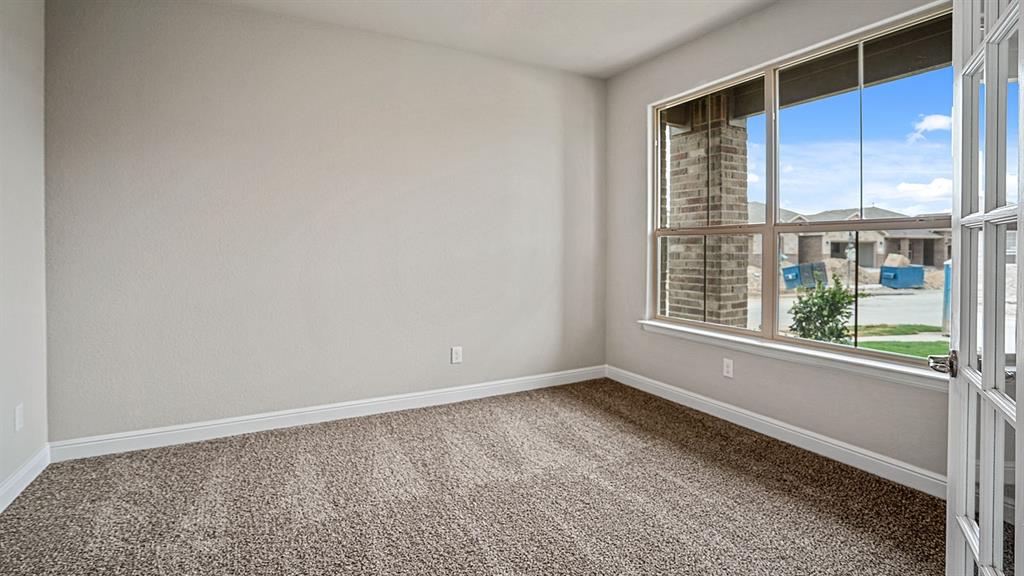 1445 CANTERBURY Trail - Photo 24