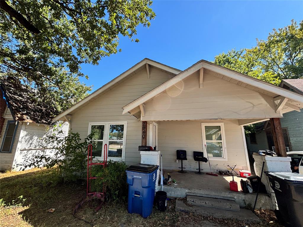 2940 Warren Avenue - Photo 2