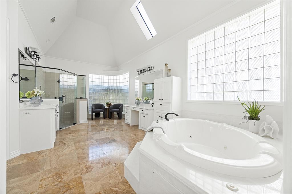 4600 Westbury Drive - Photo 21