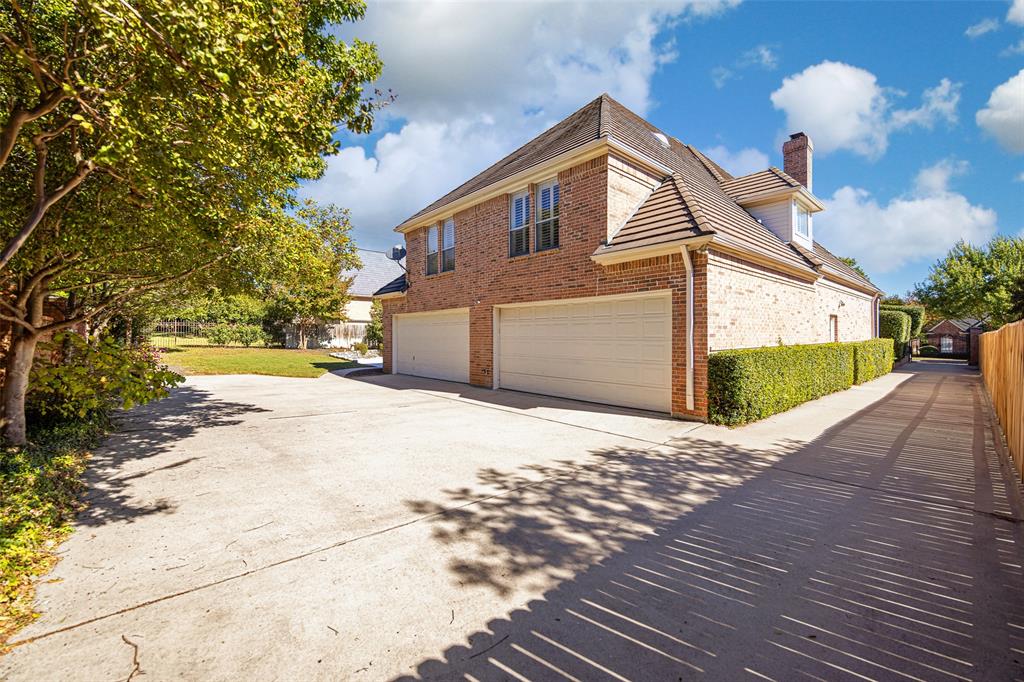 4600 Westbury Drive - Photo 35
