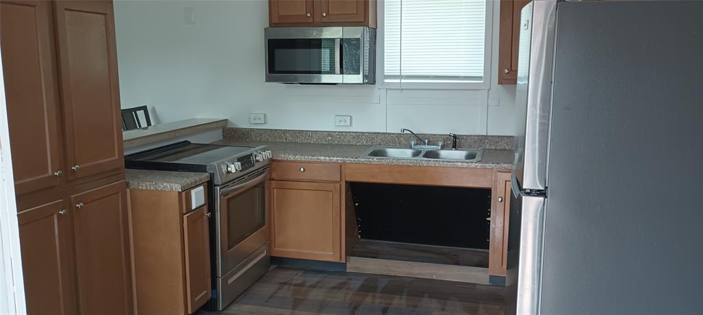 6102 S Lakeside Hills Court - Photo 1