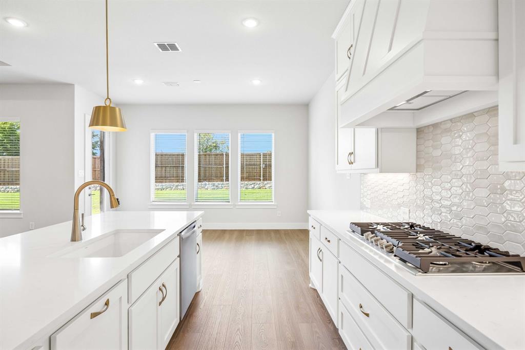 2414 Silver Spring Court - Photo 10