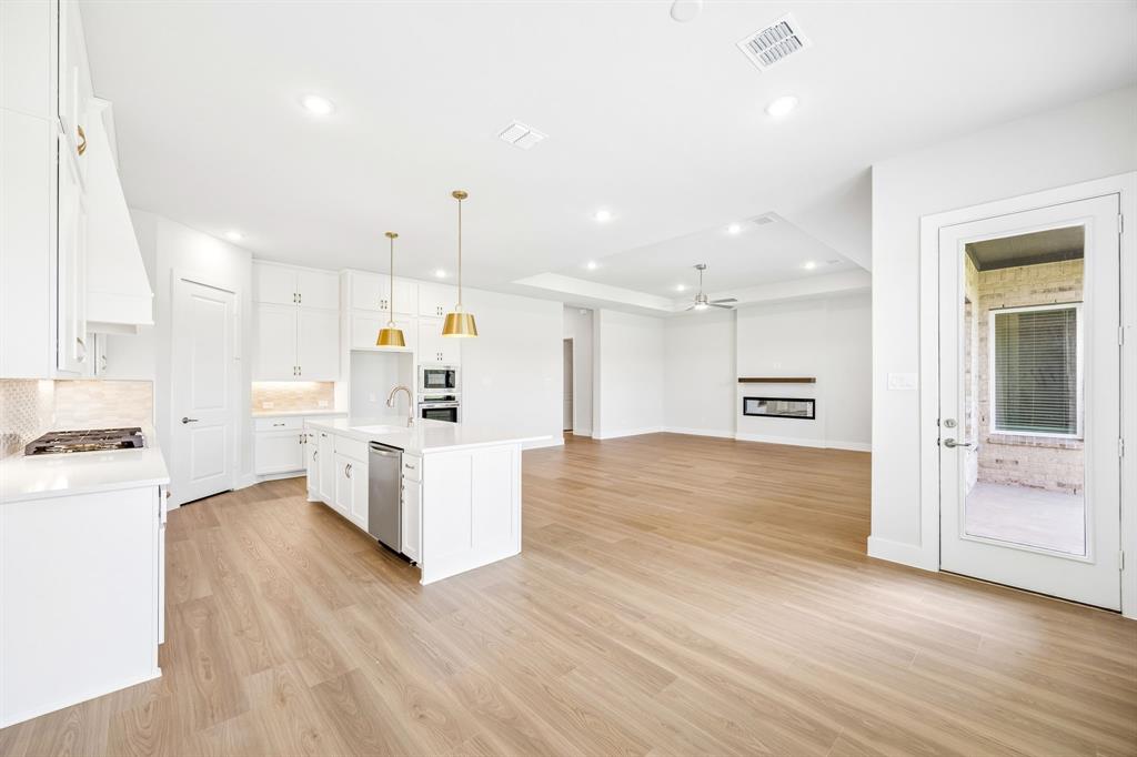 2414 Silver Spring Court - Photo 13