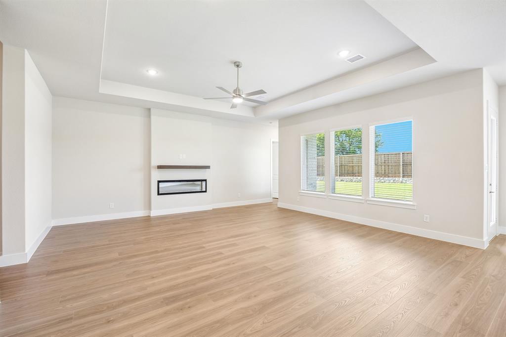 2414 Silver Spring Court - Photo 5