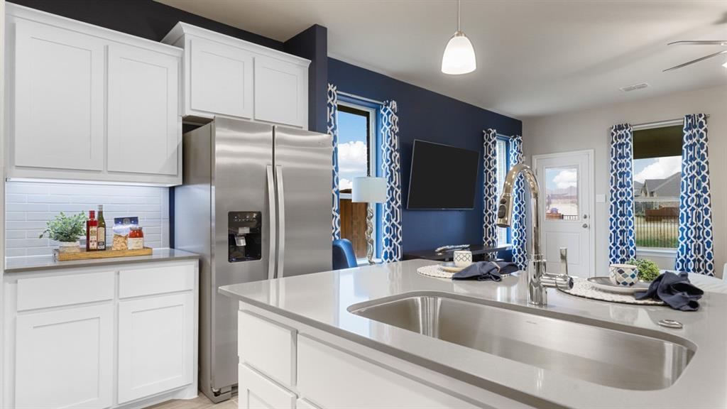 15048 SPLENDOR Street - Photo 5