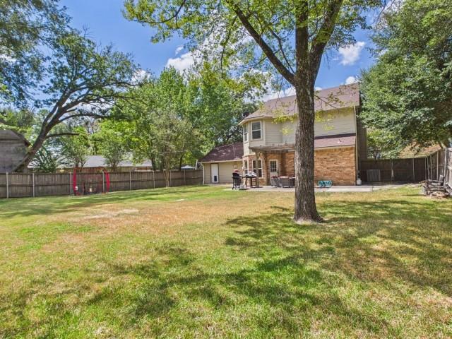 815 Lucas Drive - Photo 35