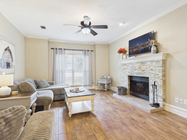 815 Lucas Drive - Photo 5