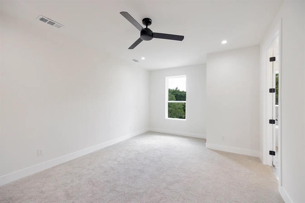 112 Muncie Avenue - Photo 22