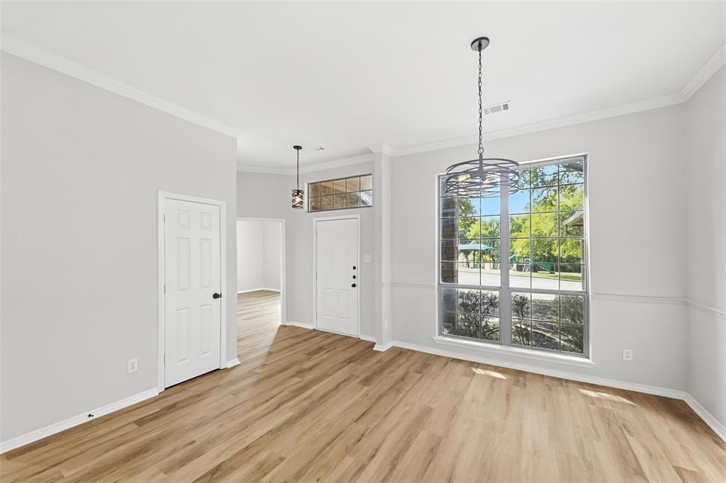 2924 Woodpark Drive - Photo 2
