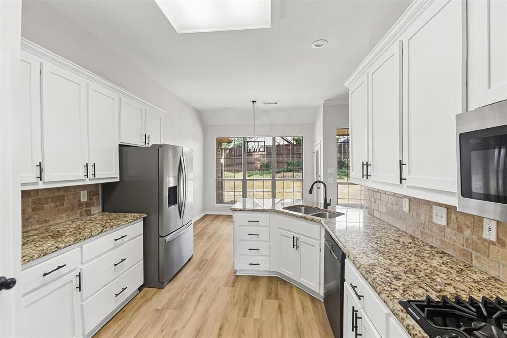 2924 Woodpark Drive - Photo 8