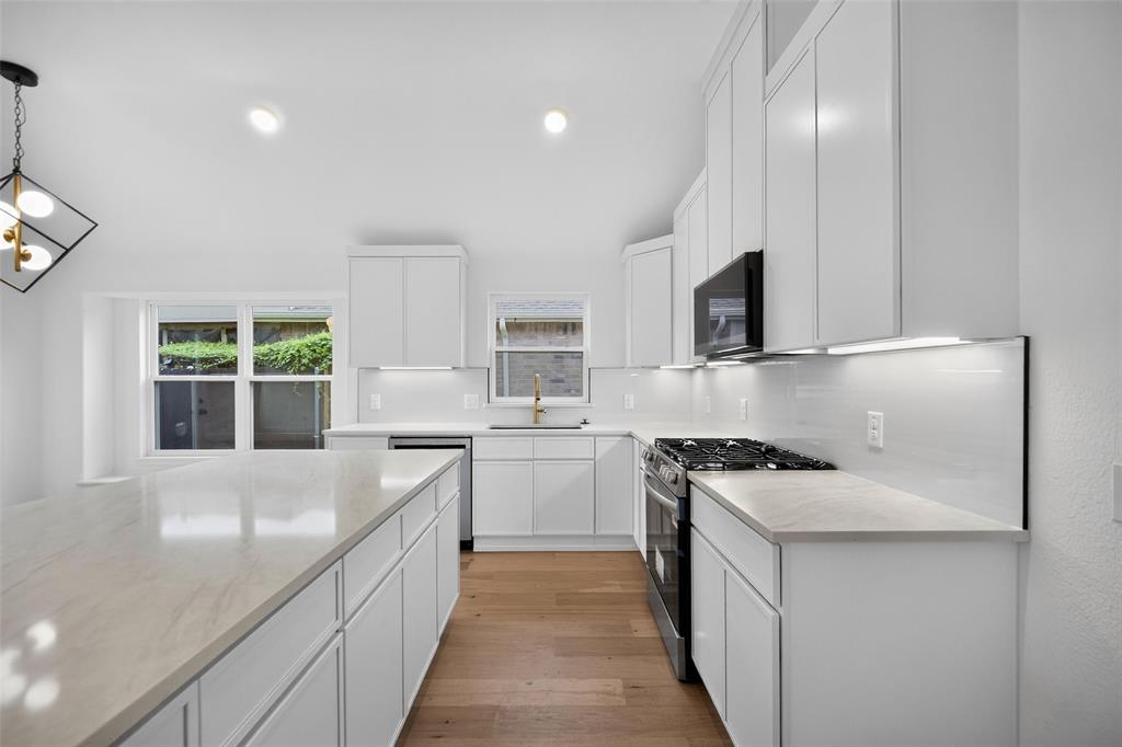 3017 Hibiscus Drive - Photo 7