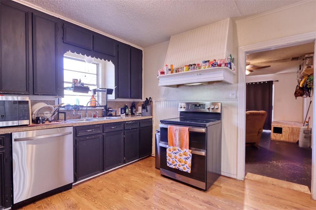 637 N 15th Street - Photo 14