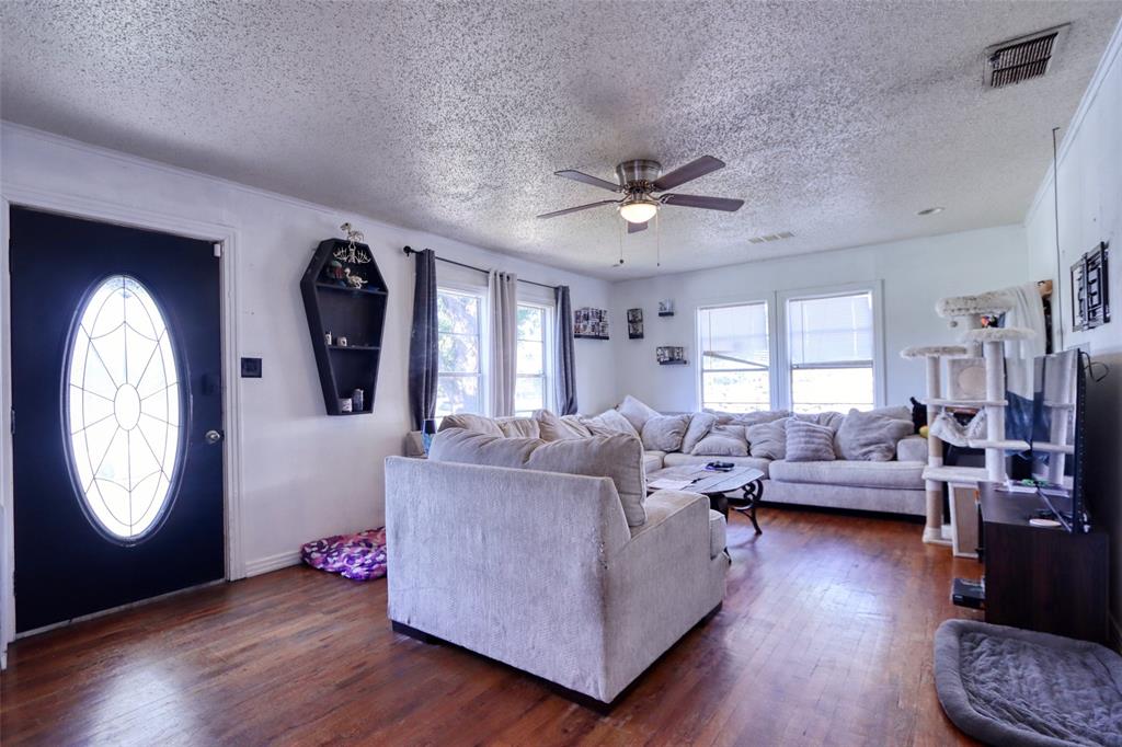 637 N 15th Street - Photo 7