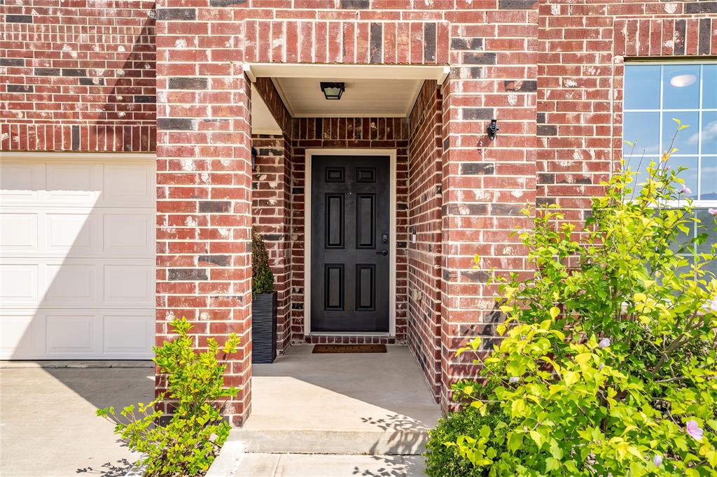 1918 Trace Drive - Photo 2