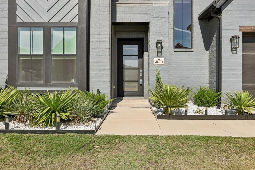 4670 Mayfield Drive - Photo 2