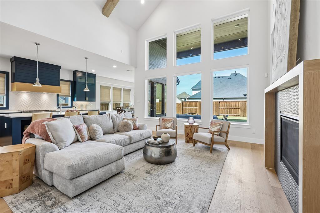 4670 Mayfield Drive - Photo 4
