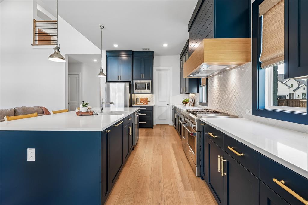 4670 Mayfield Drive - Photo 8