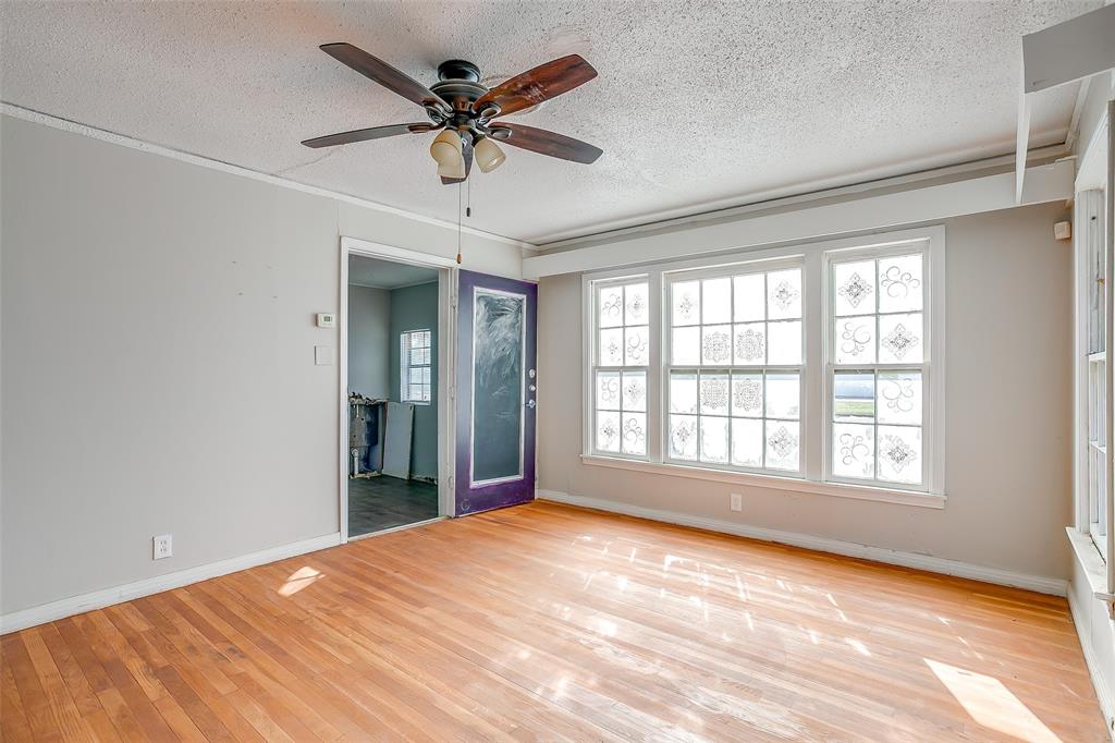 7900 Raymond Avenue - Photo 12
