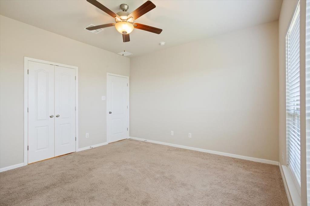 1427 Shadow Hill Lane - Photo 16