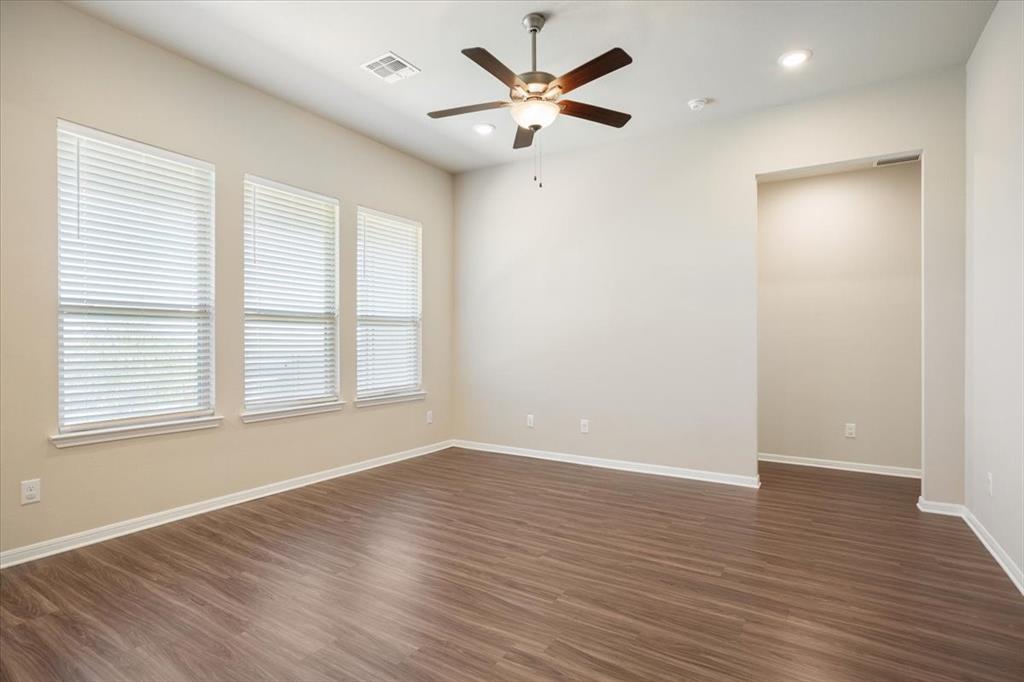 1427 Shadow Hill Lane - Photo 7