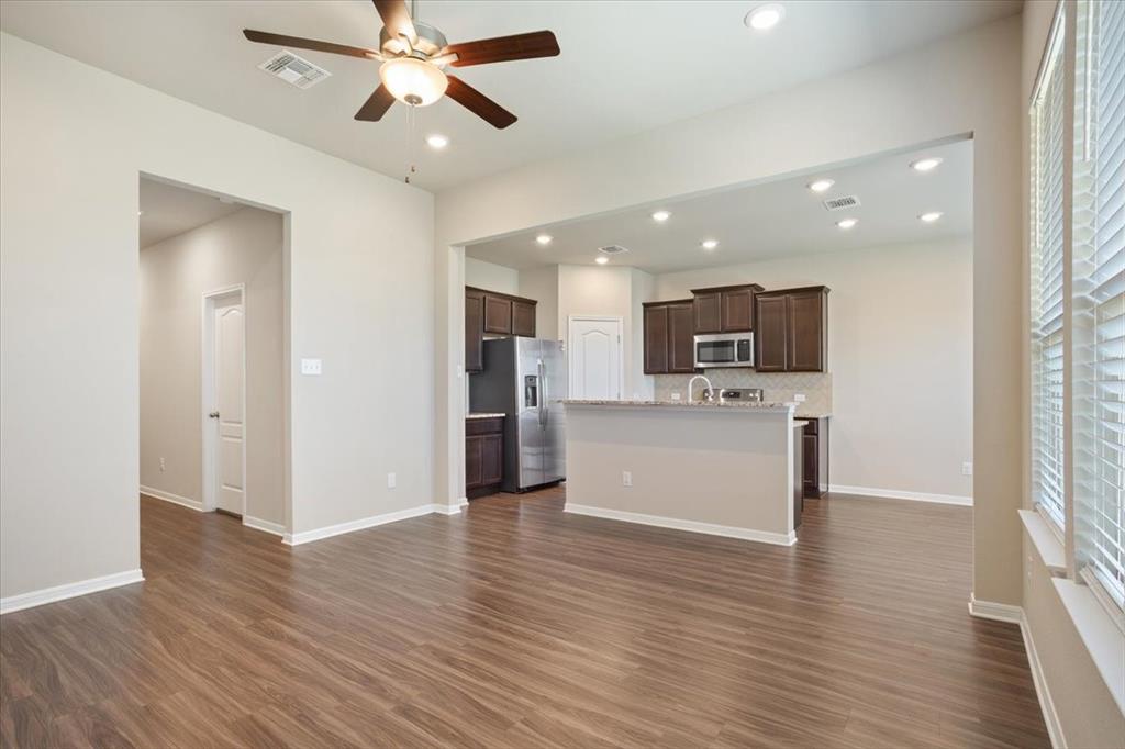 1427 Shadow Hill Lane - Photo 8