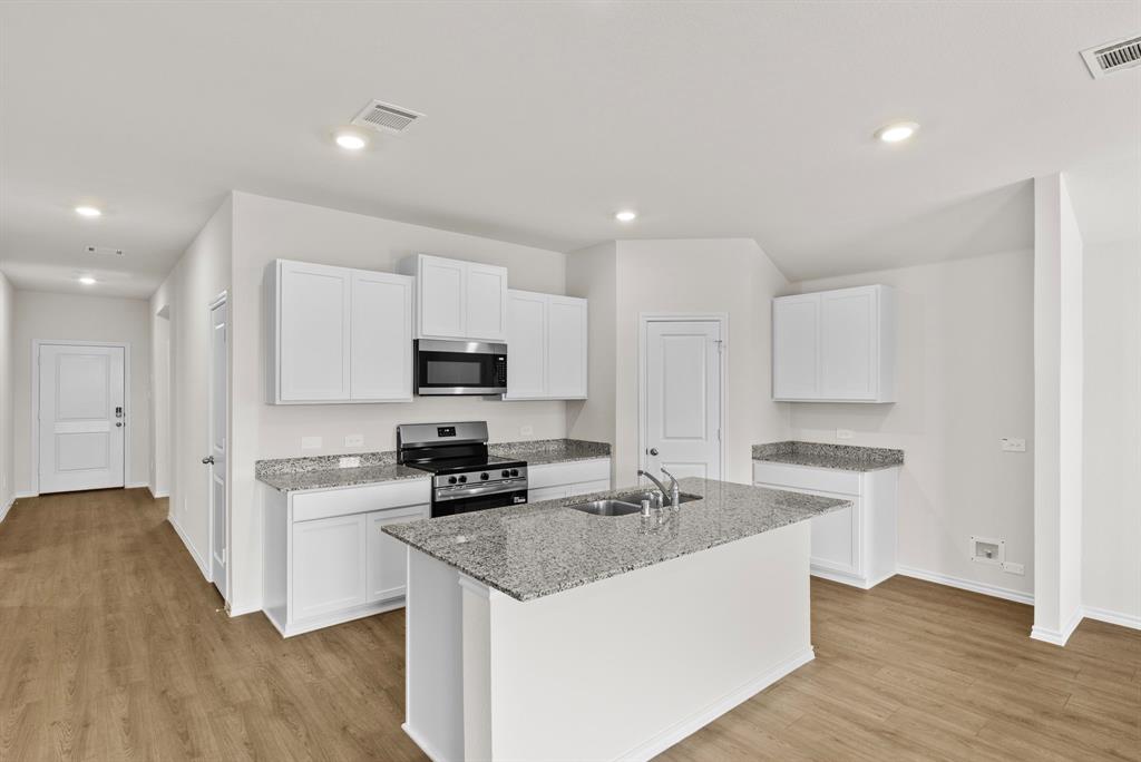 4004 Thistle Hill - Photo 12