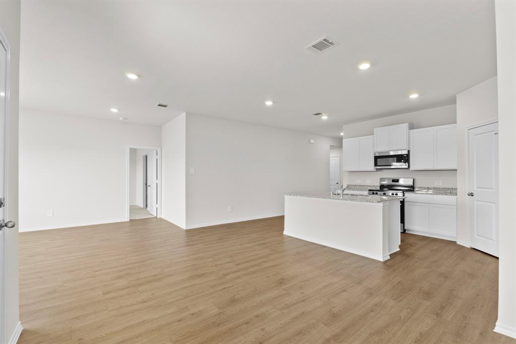 4004 Thistle Hill - Photo 16