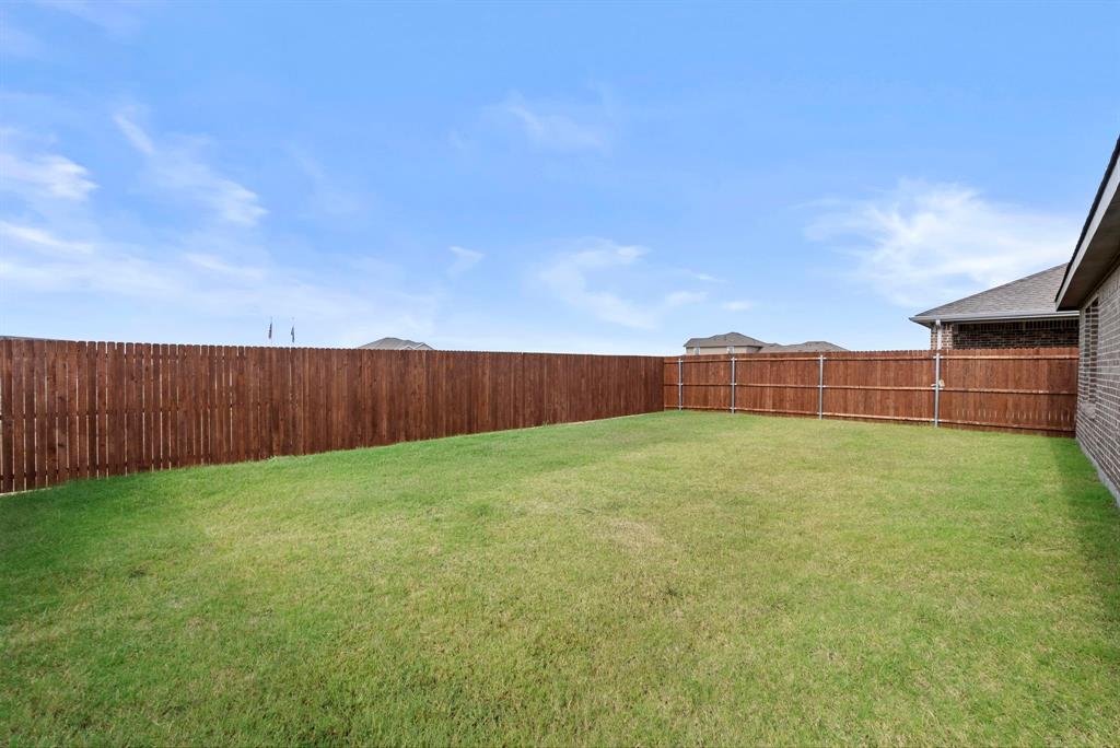 4004 Thistle Hill - Photo 24